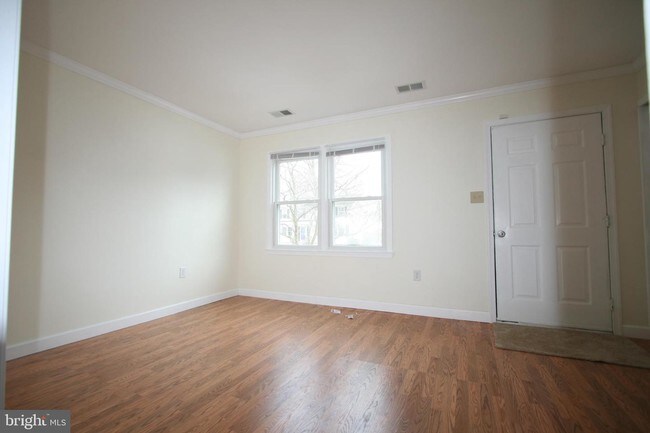 Building Photo - 157 Stonegate Dr