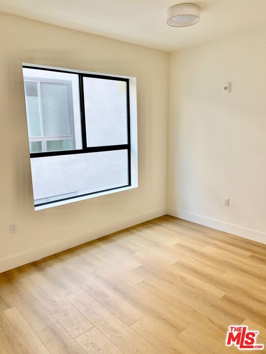 Foto del edificio - 1822 Overland Ave