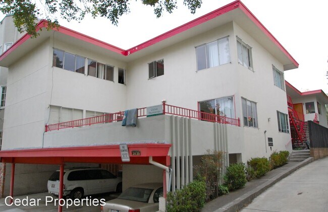 Foto del edificio - 2435 Hilgard Ave