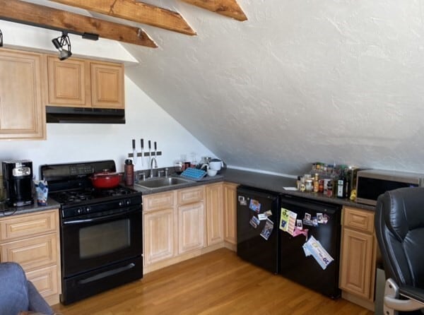 Foto del edificio - 6 School St