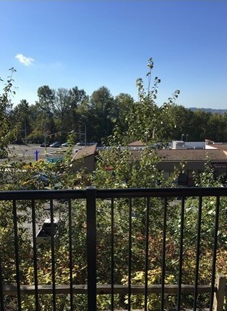 Building Photo - 1250 S Puget Dr