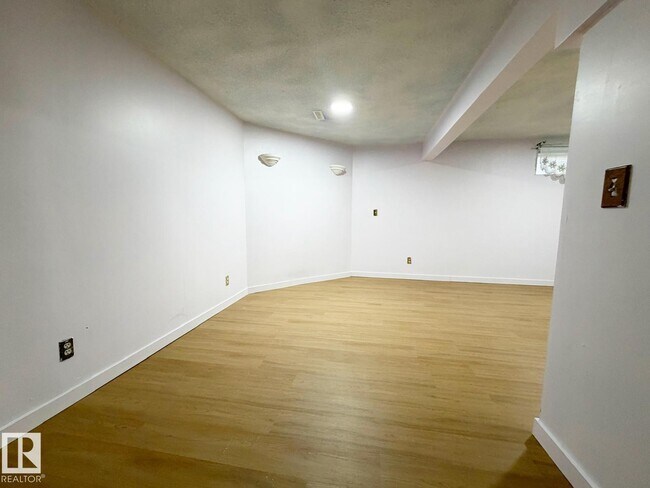 Building Photo - 3020-3134 134 Ave NW