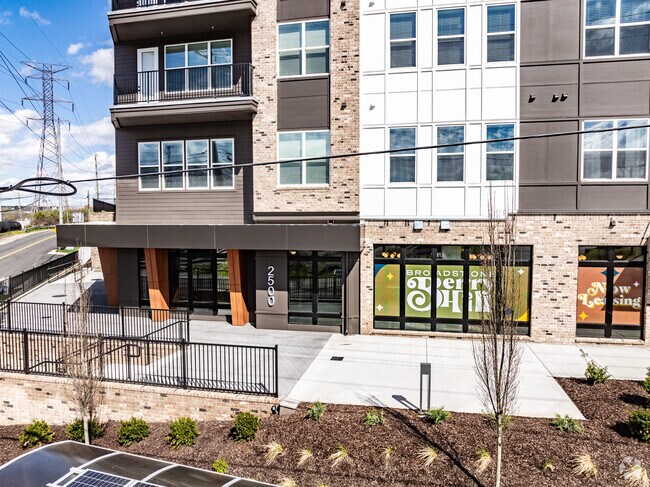 Foto del edificio - Broadstone Berry Hill
