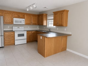 Building Photo - 5102 Hatteras Dr