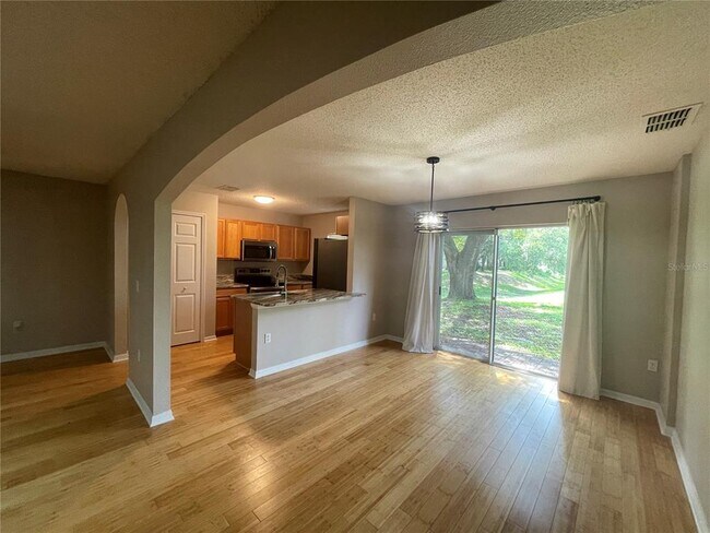 Building Photo - 4712 Ashburn Square Dr