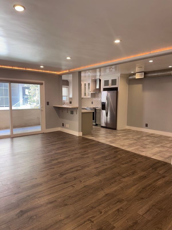 Foto del edificio - 1734 N Fuller Ave