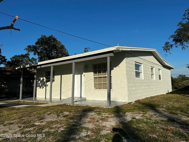 Foto del edificio - 4250 26th Ave