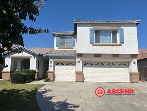 Building Photo - 6806 Savannah Falls Dr