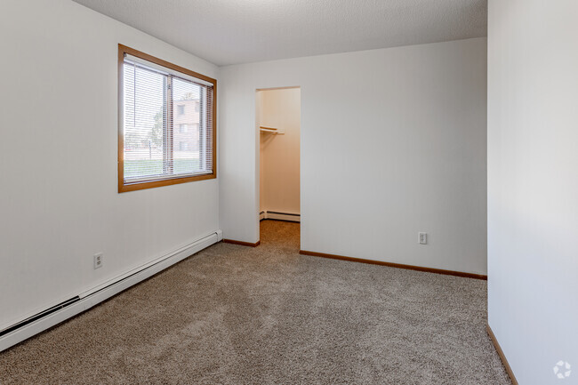 2BR, 1BA - 730SF - Second Bedroom - Anchor Pointe Apartments