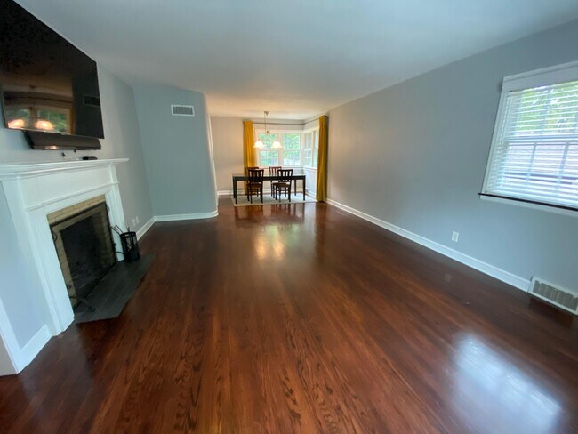 Foto del edificio - 1239 N 85th St