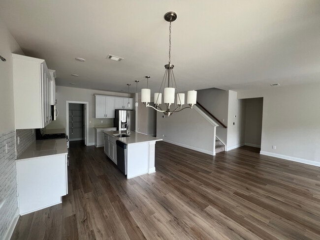 Foto del edificio - 1095 Holland Ridge Way