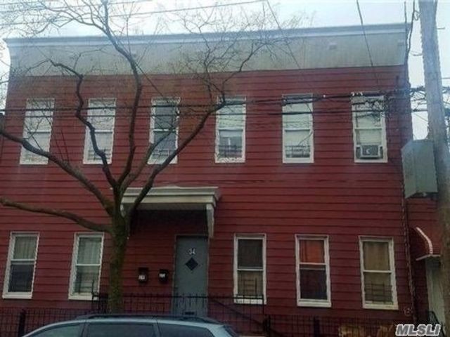 Primary Photo - 34 Pine St