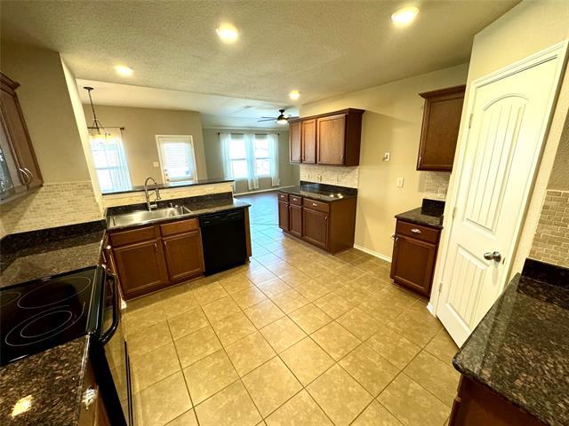 Building Photo - 420 Andalusian Trail