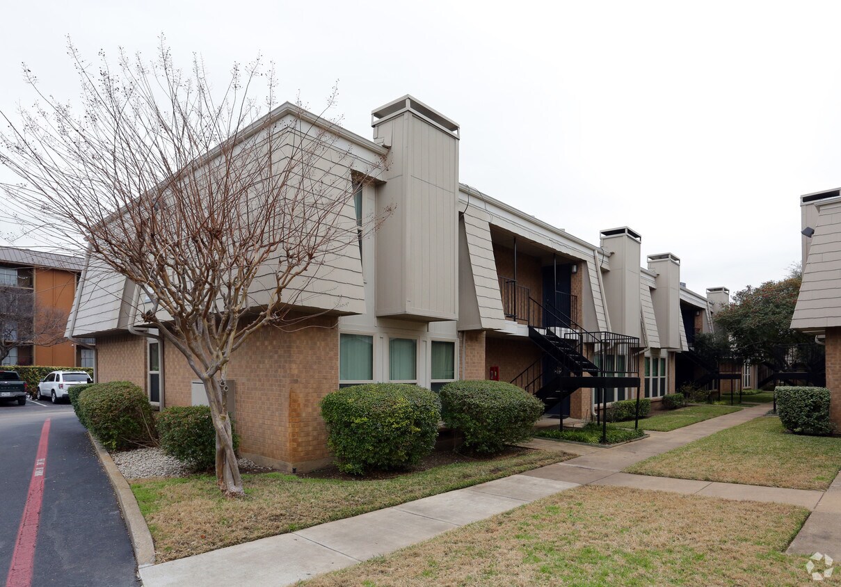 Woodbridge Apartments Dallas, TX