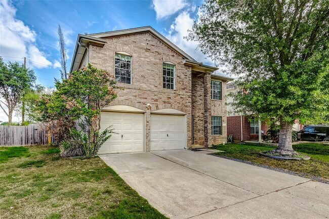 Foto del edificio - 21218 Somerset Park Ln