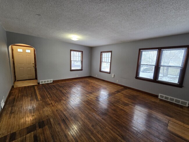 Foto del edificio - 401 Charles St