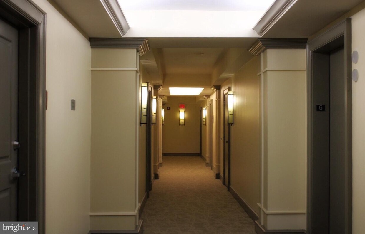 Foto del edificio - 777 7th St NW