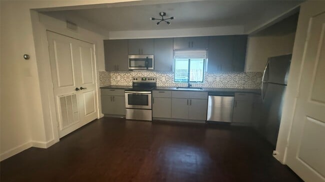 Foto del edificio - 2300 Stanford St