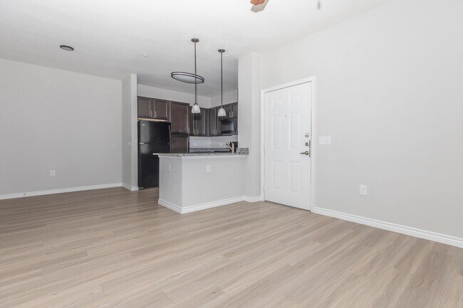 Foto del edificio - Move In Now & Enjoy 1 Month Free!