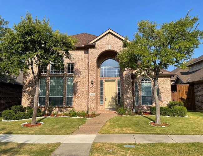 Building Photo - 4077 Truman Dr