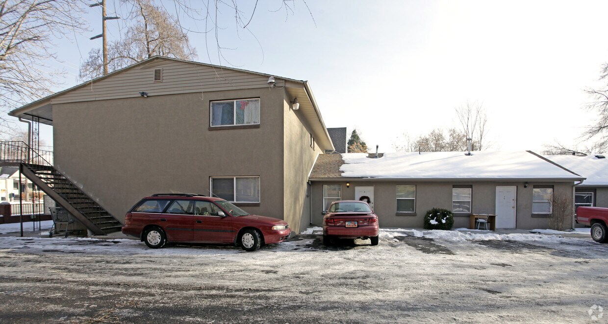 Building Photo - 564 E 600 S