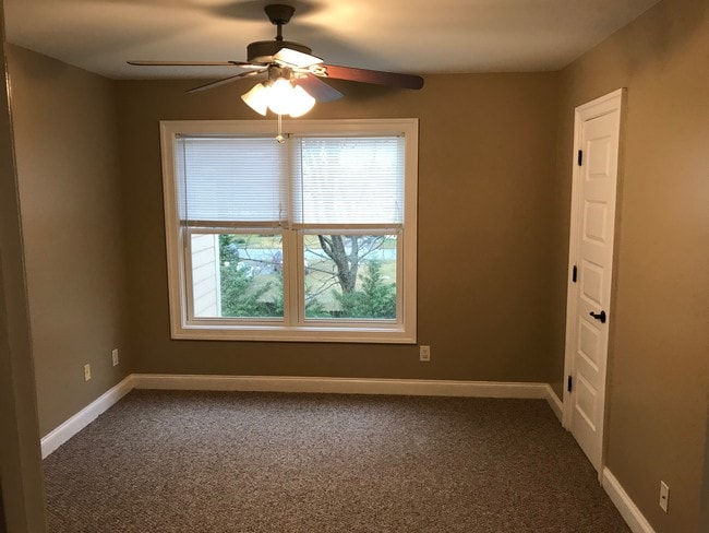 Bedroom 2 - 100 Harbor Bay Dr