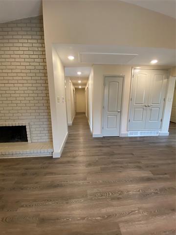 Building Photo - 1213 San Antonio Ct