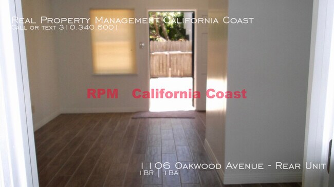 Building Photo - 1106 Oakwood Ave