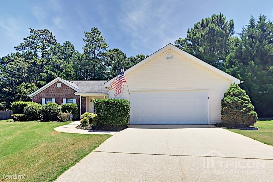 Primary Photo - 1102 Chateau Terrace