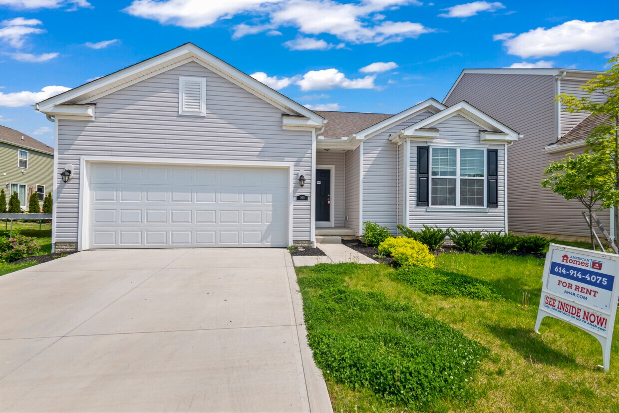 260 Salinger Drive House for Rent in Lithopolis, OH