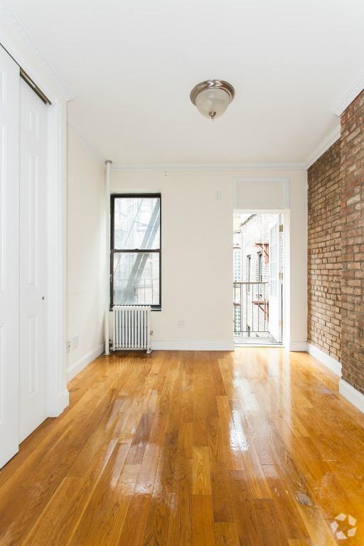 Building Photo - 493 Second Ave (27th & 28th St), #12
