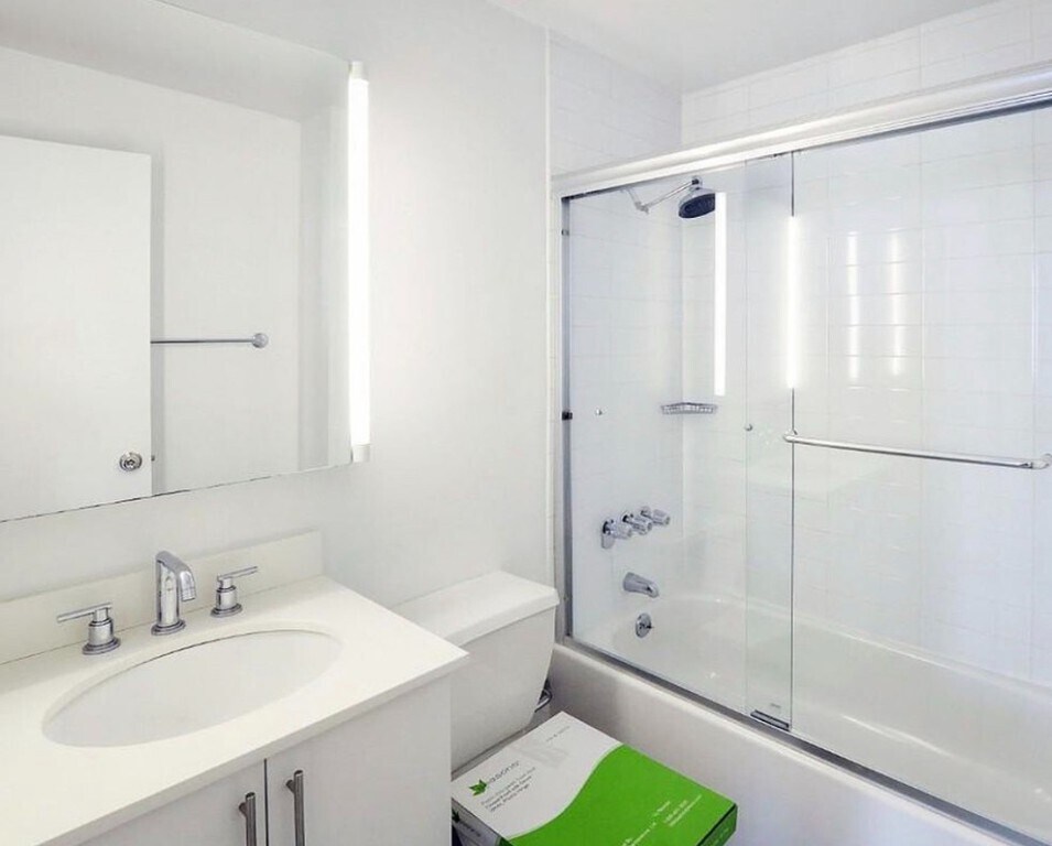 Foto del edificio - 90 Horatio St