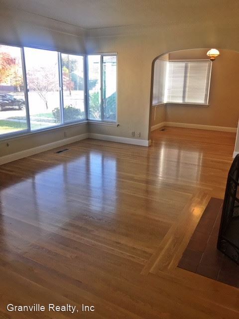 Foto del edificio - 3 br, 1.5 bath House - 1517 N. Arthur