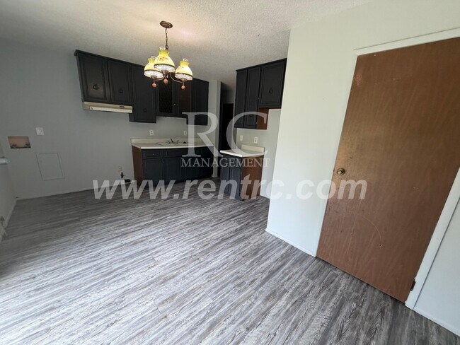 Foto del edificio - 910 Timberline-