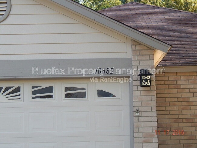 Building Photo - 10482 Tippecanoe