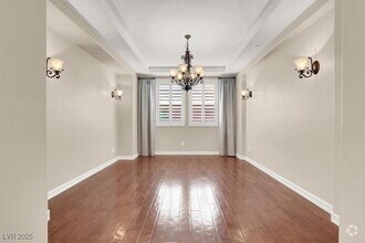 Building Photo - 74 Contrada Fiore Dr