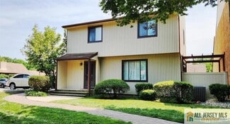 Building Photo - 41 Ardsley Ct