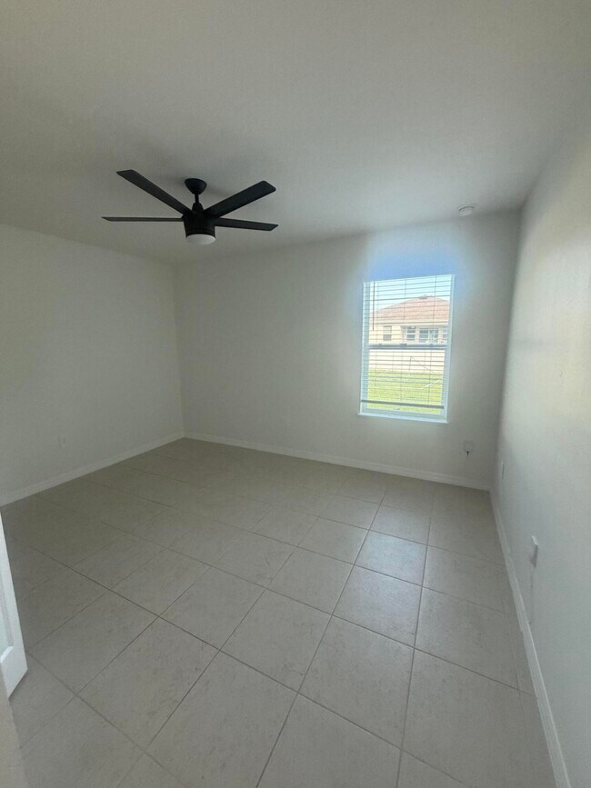 Foto del edificio - 3250 SW Cohutta St