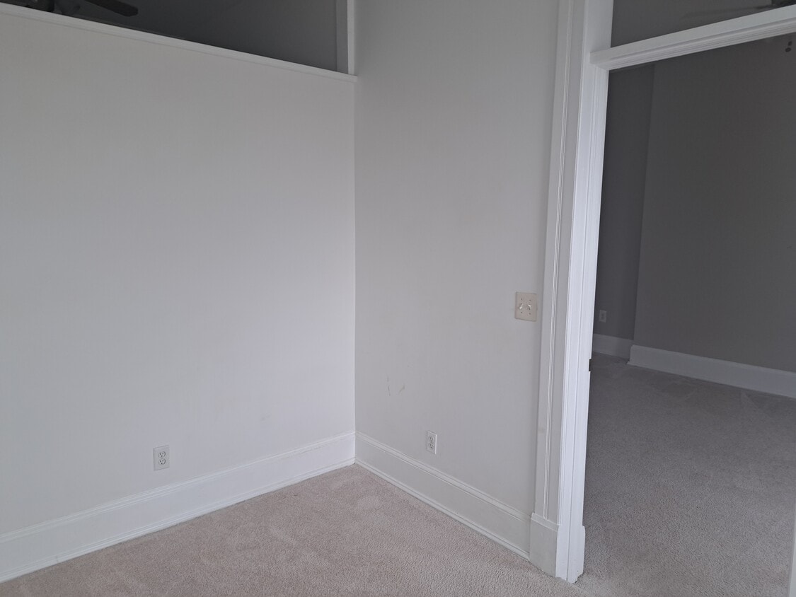 Primary Photo - 1339 14th St NW