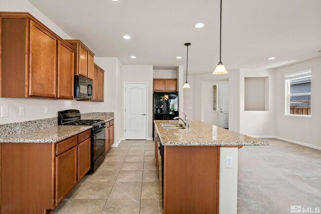 Building Photo - 7023 Cinder Village Dr