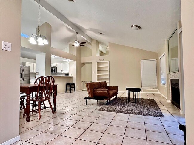 Foto del edificio - 3402 Cape Forest Dr