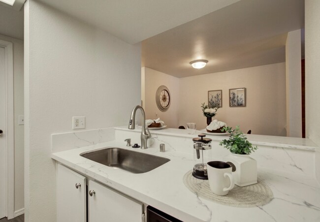 Foto del edificio - 14555 NE 32nd St