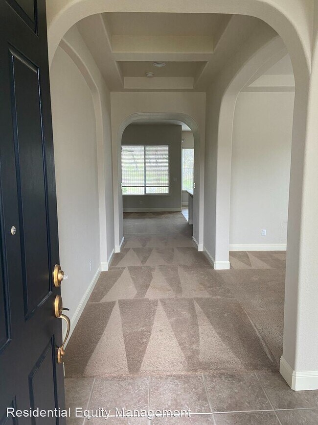 Building Photo - 3 br, 2 bath House - 1832 Terrace Cove Court