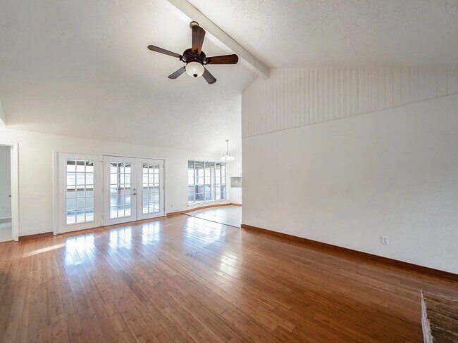 Building Photo - 16727 Royal Mile Ln