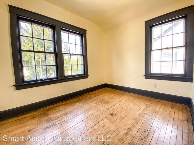 Building Photo - 3 br, 1 bath House - 4434 N 25th Street
