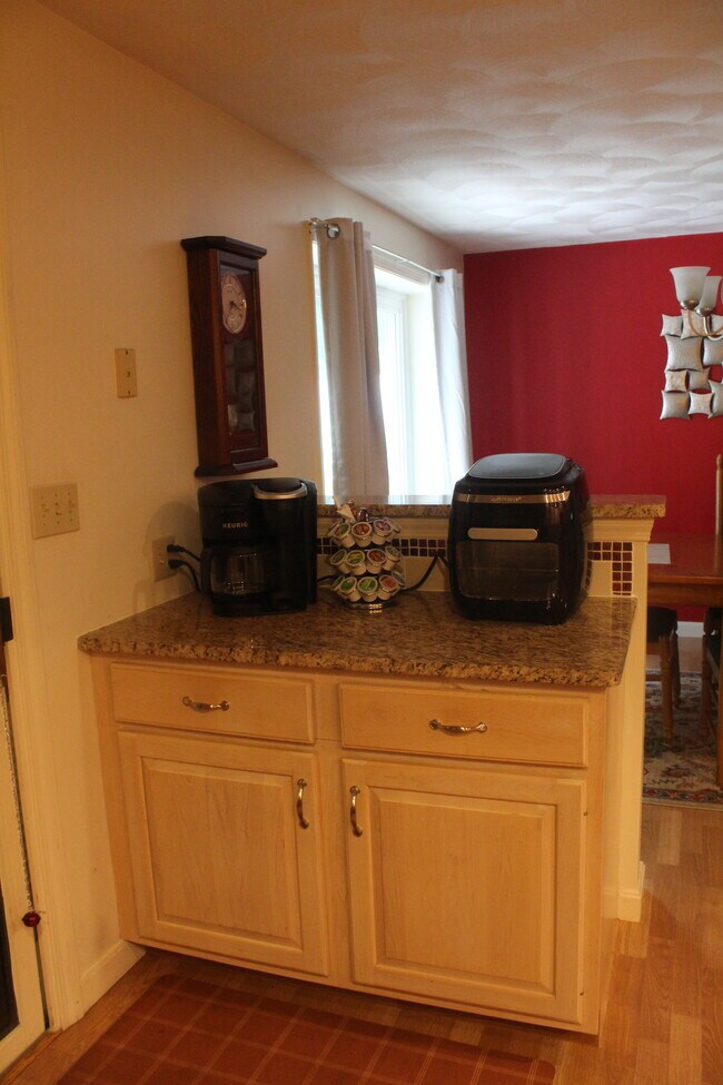 Foto del edificio - 44 Grace Meadows Dr