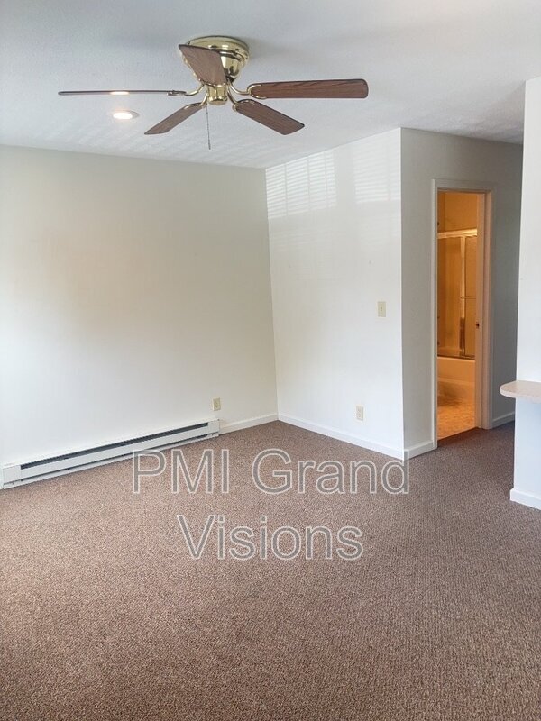 Building Photo - 1308 Arthur Ave