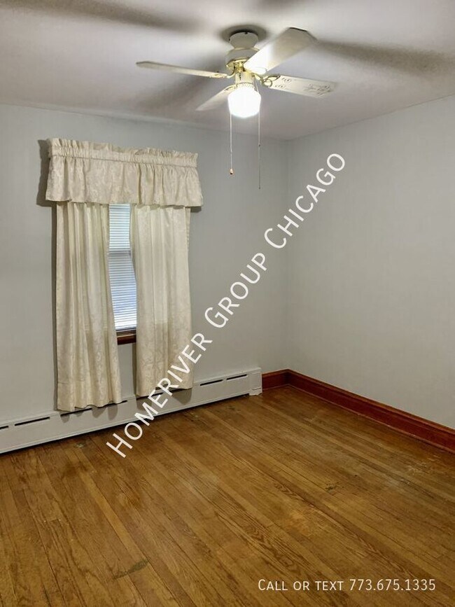 Foto del edificio - 13105 S Escanaba Ave