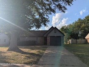 Building Photo - 3815 Shadow Oaks Pkwy
