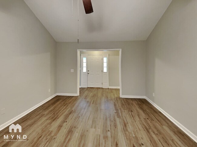 Building Photo - 169 Park Pl Ln